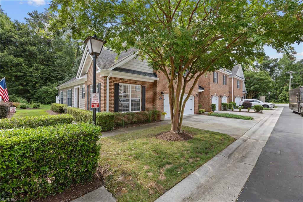 416 Fieldstone Glen WAY