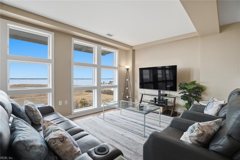 3738 Sandpiper RD 429B