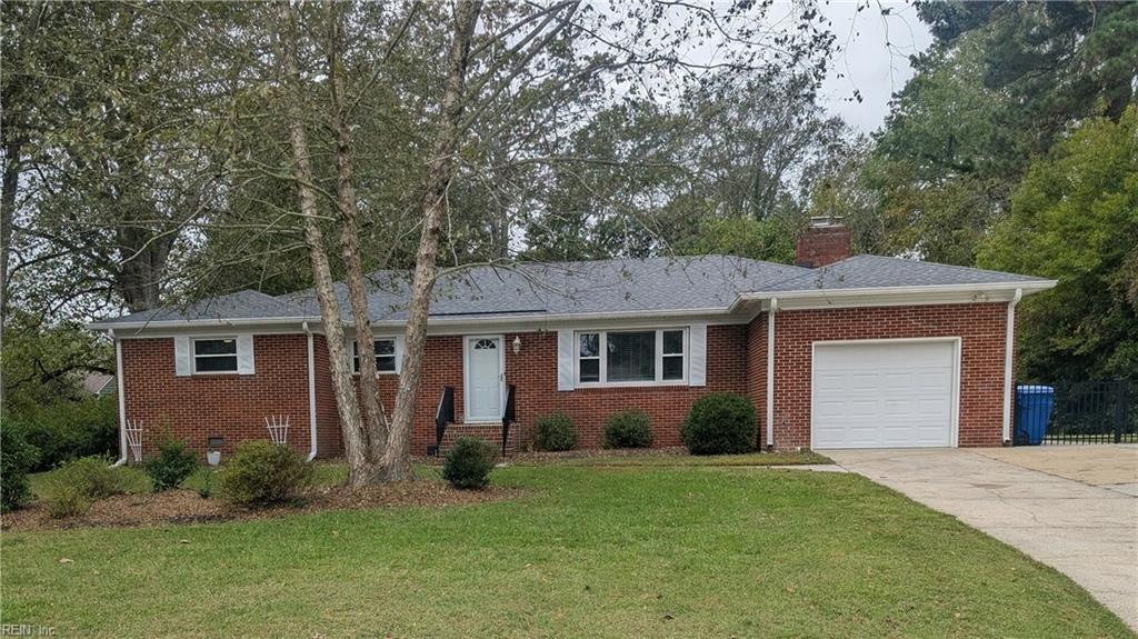 2348 Great Neck CIR
