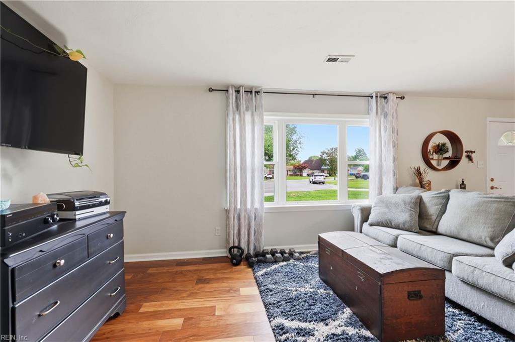 401 Old Forge CT