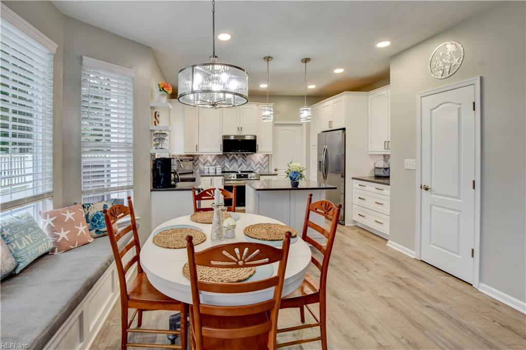 1307 Riverton WAY