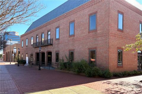 1 W Queen ST Hampton VA 23669