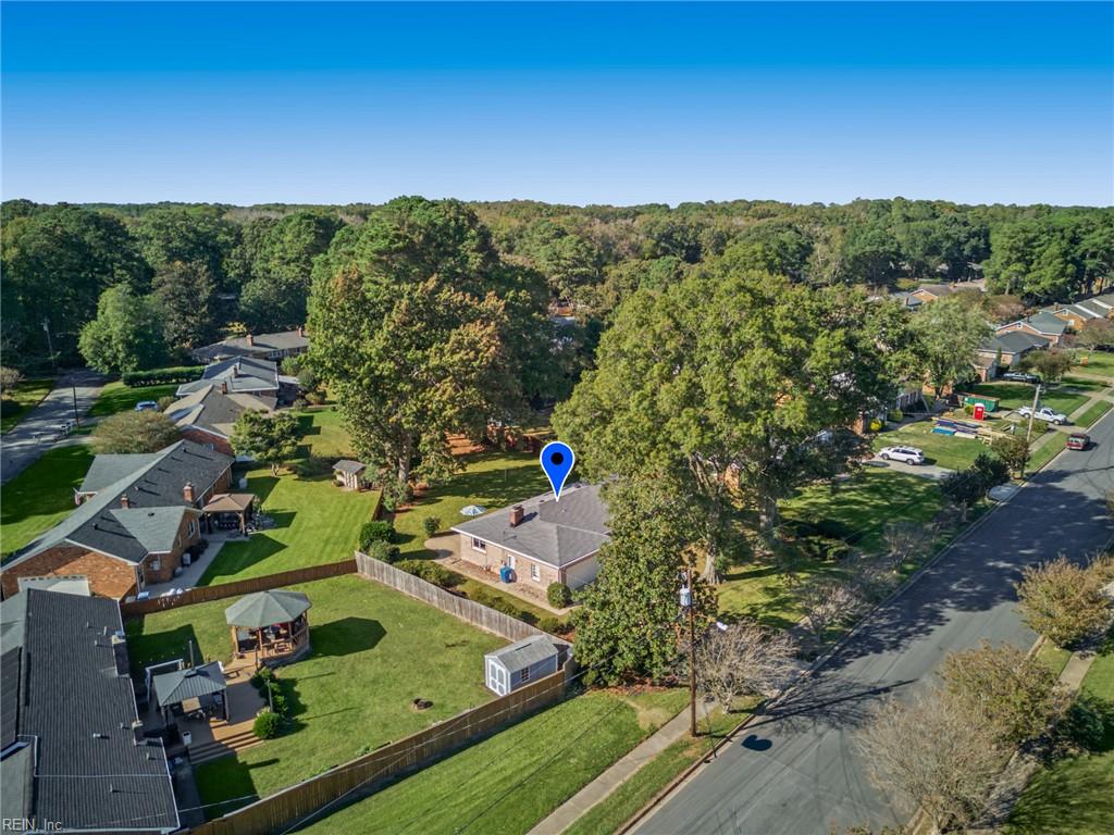 1037 Five Forks RD