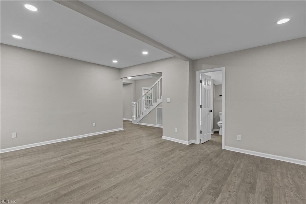 810 Lincoln AVE