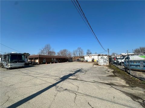 1702 Southern BLVD Virginia Beach VA 23454