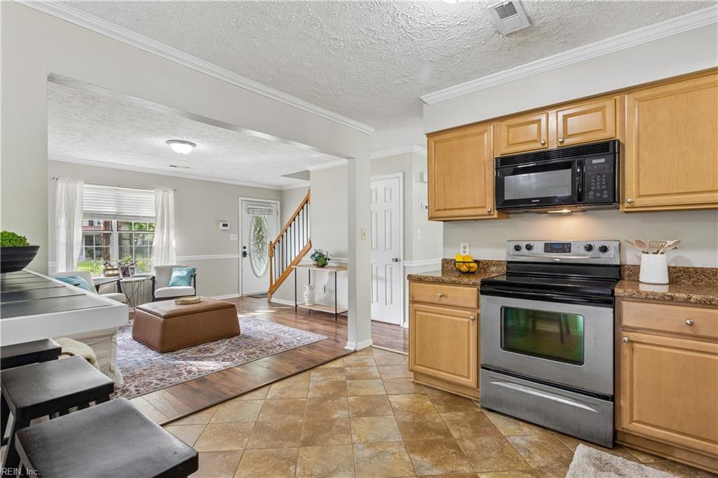 849 Jouett DR