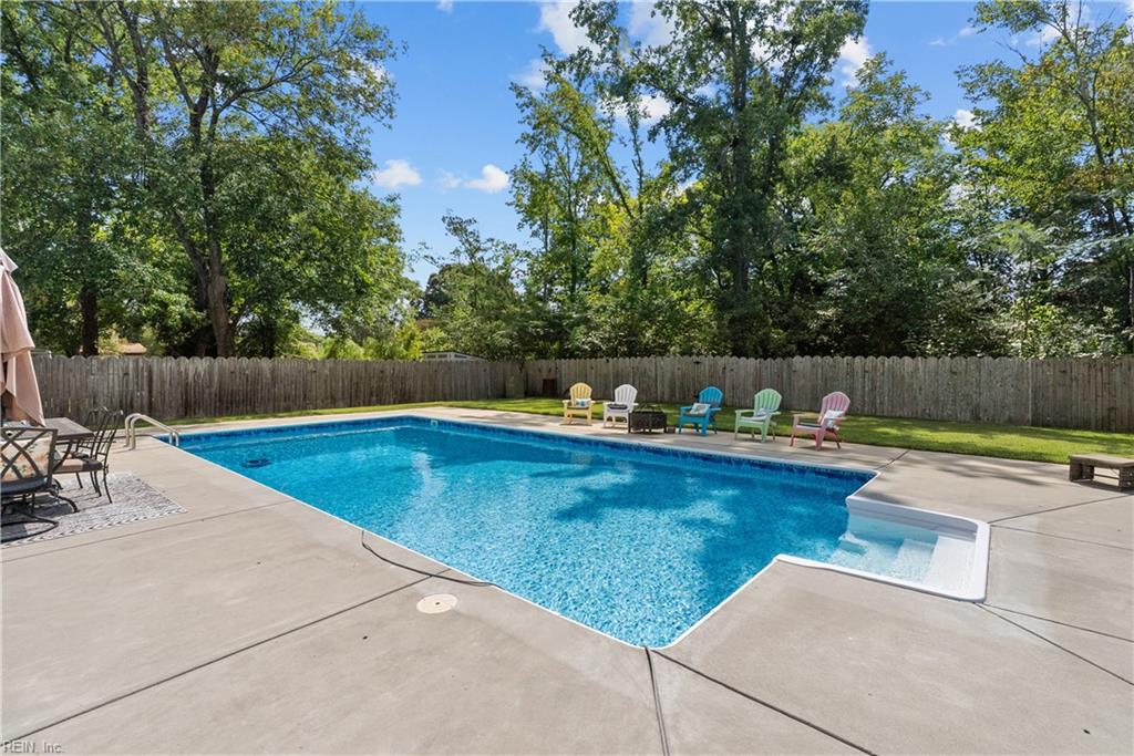3737 Silina DR