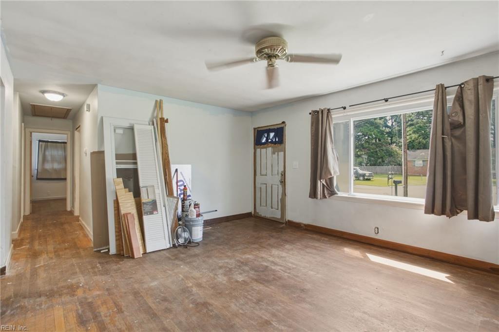 504 Plummer DR