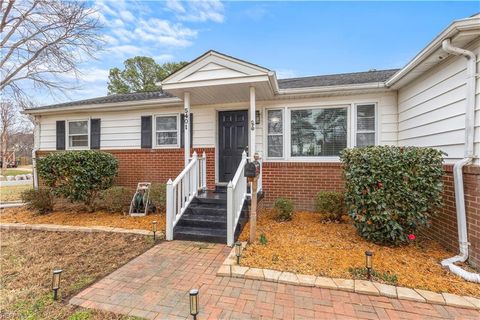 5401 Sunnywood Dr Virginia Beach VA 23455