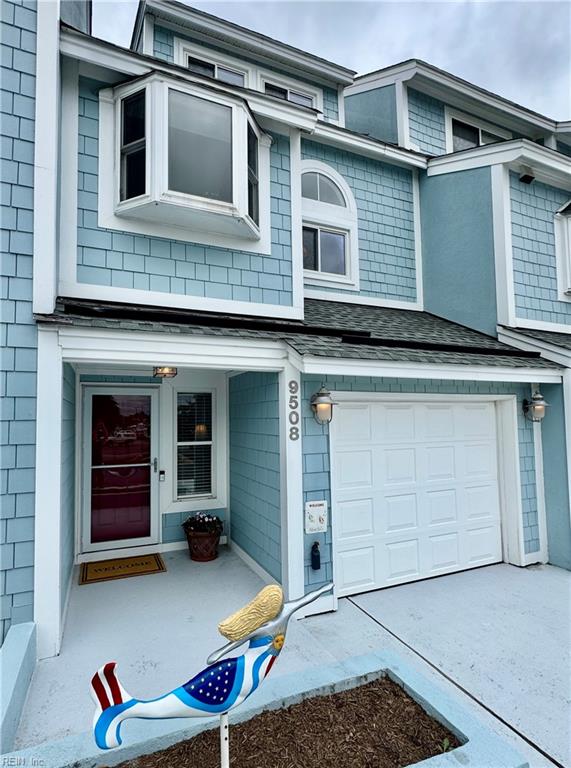 9508 Bay Front DR