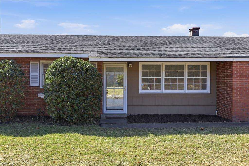 1521 N Great Neck RD