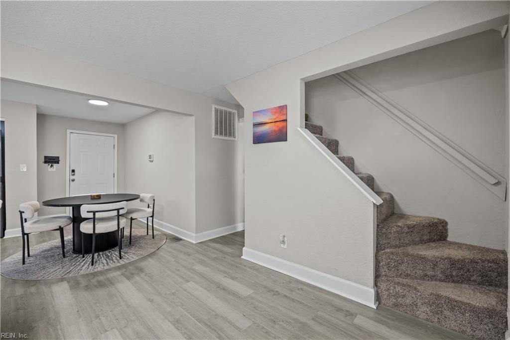 920 Widgeon RD