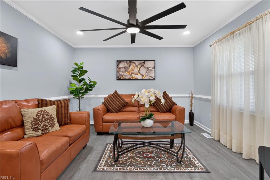 166 Beechmont DR