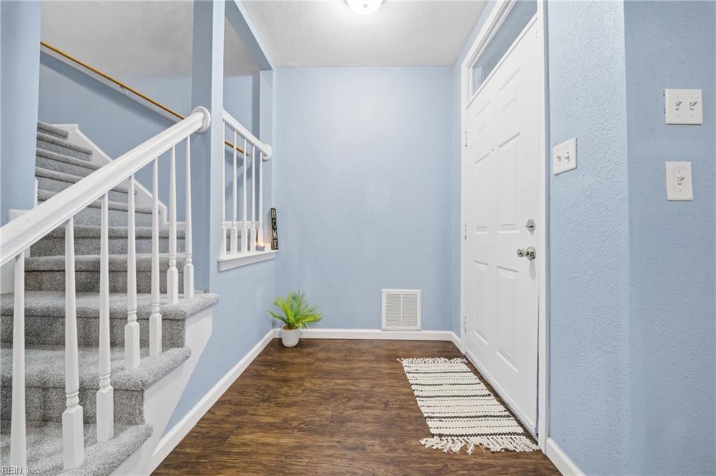 3208 Forest Green DR