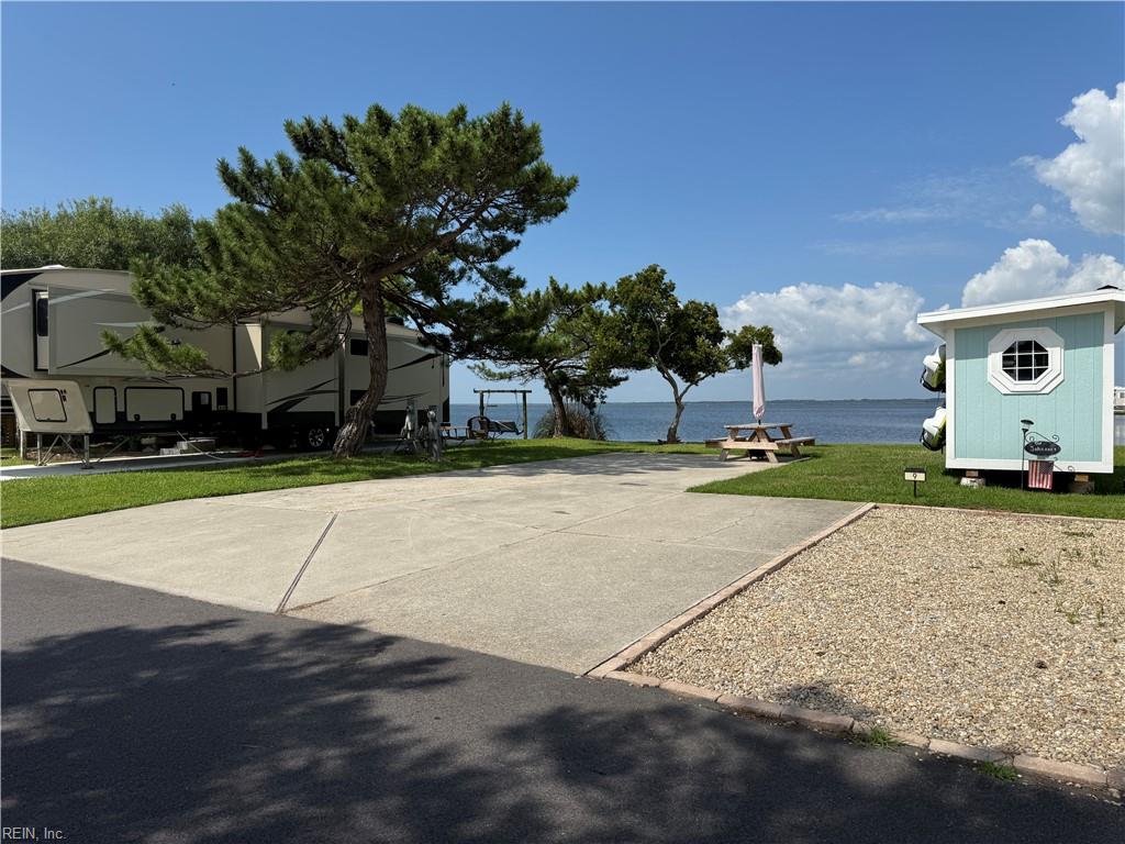 3665 Sandpiper RD 8