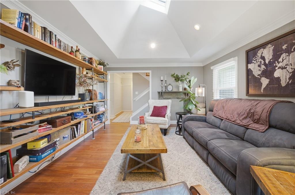 900 Princess Anne RD