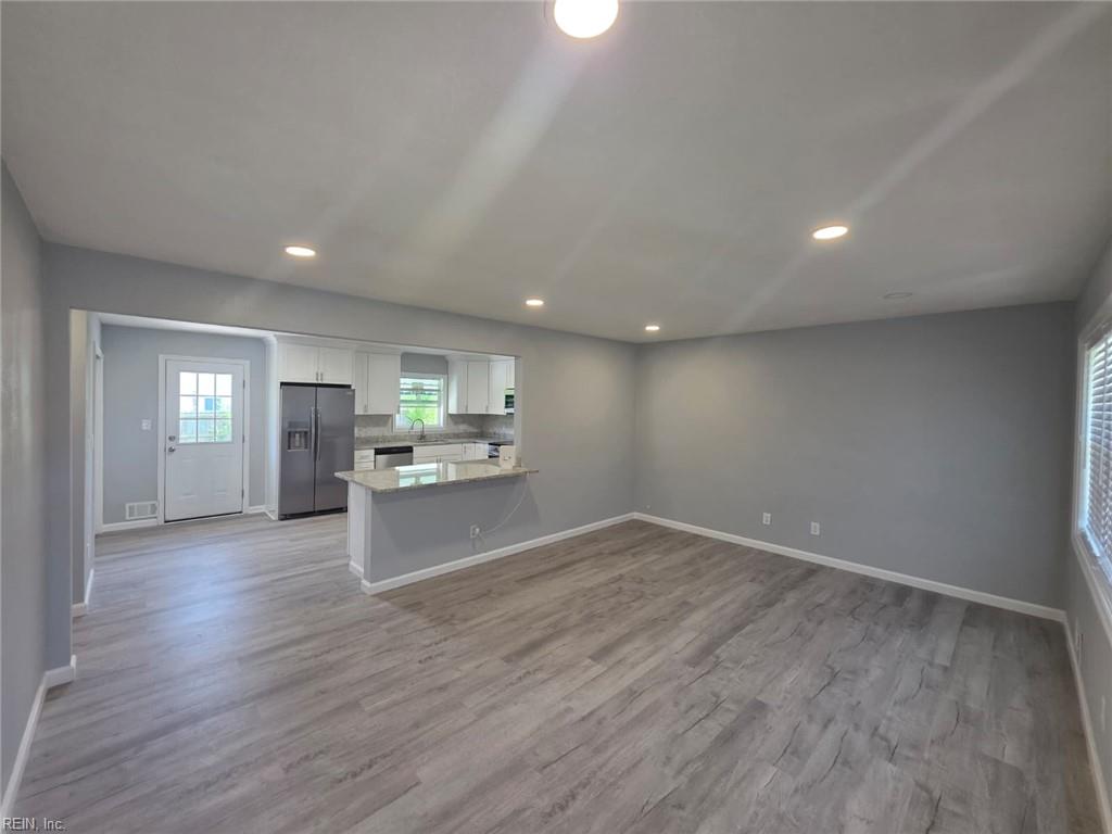4737 Holladay RD