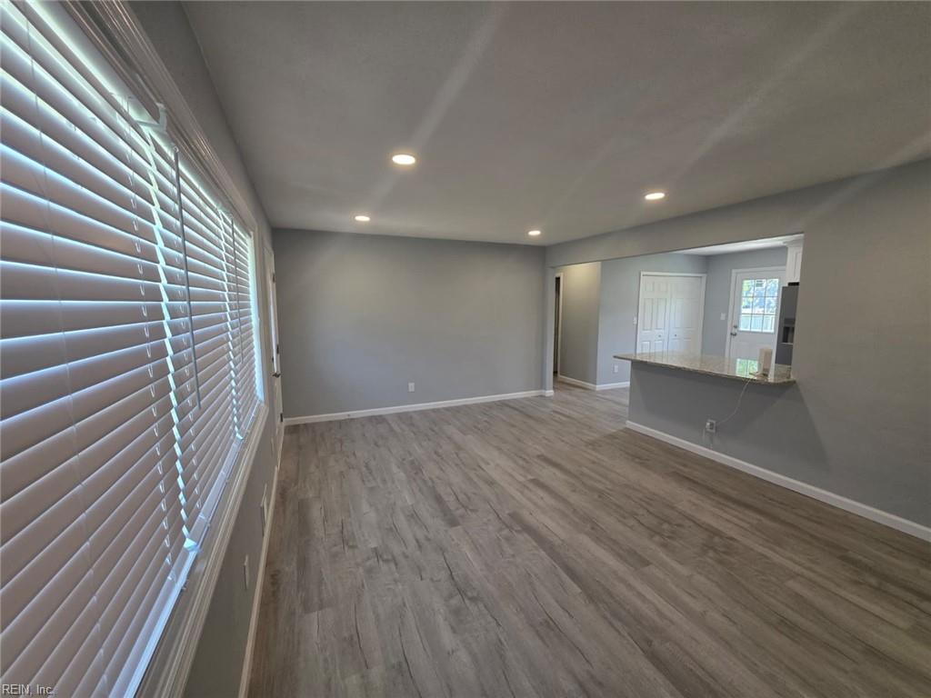4737 Holladay RD