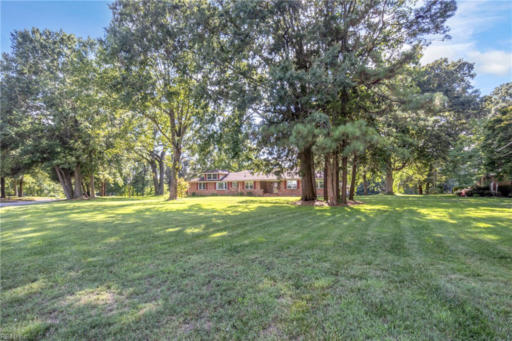 1001 Five Forks RD