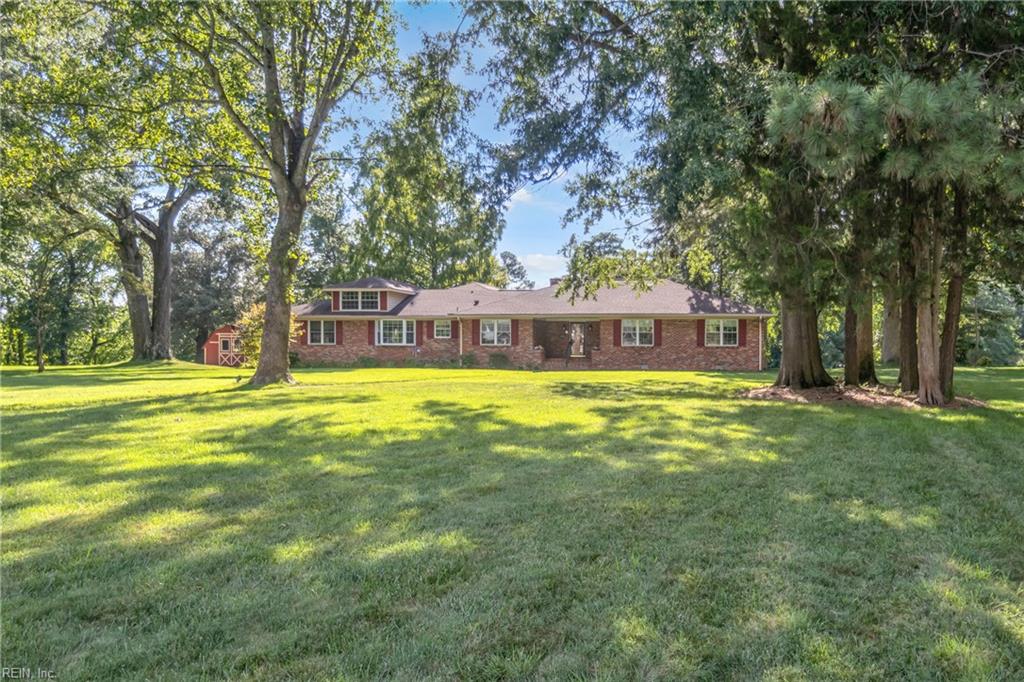 1001 Five Forks RD