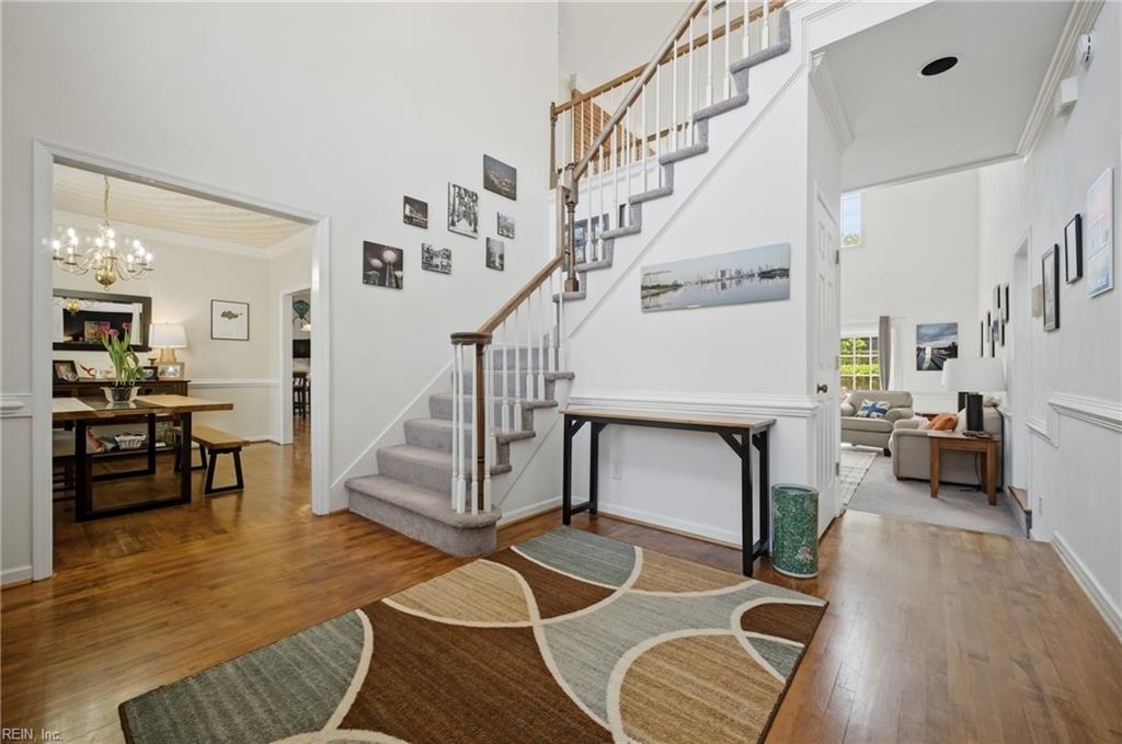 1712 Maze Hill MEWS
