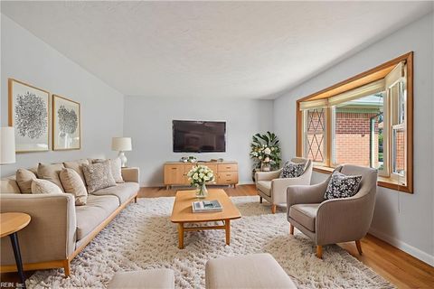 137 S Parliament DR Virginia Beach VA 23462