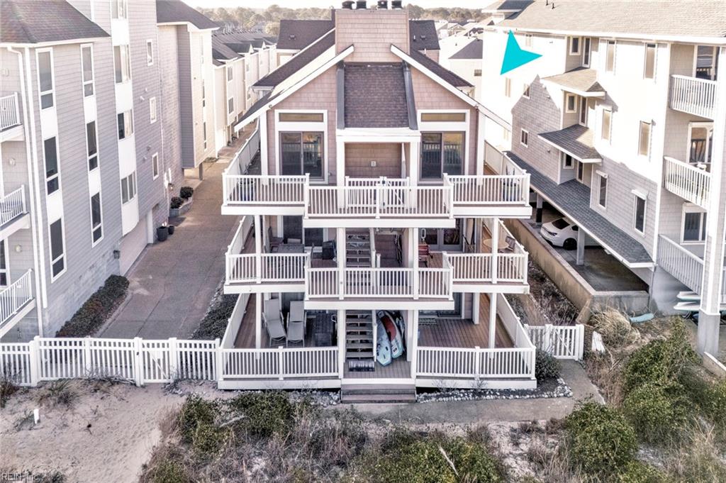 2319 Beach Castle LN