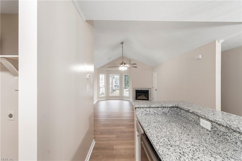 917 Whistling Swan DR