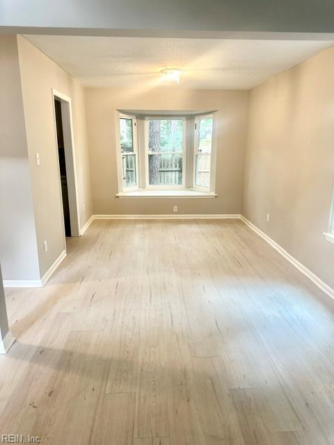 901 Birchwood CT