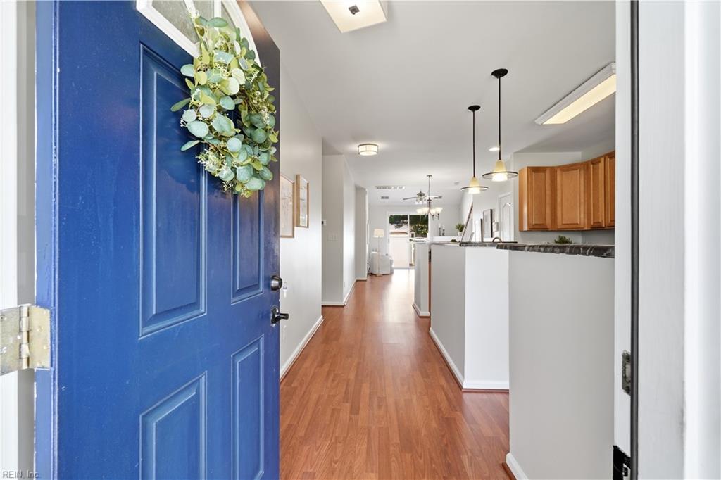 802 Devereaux DR