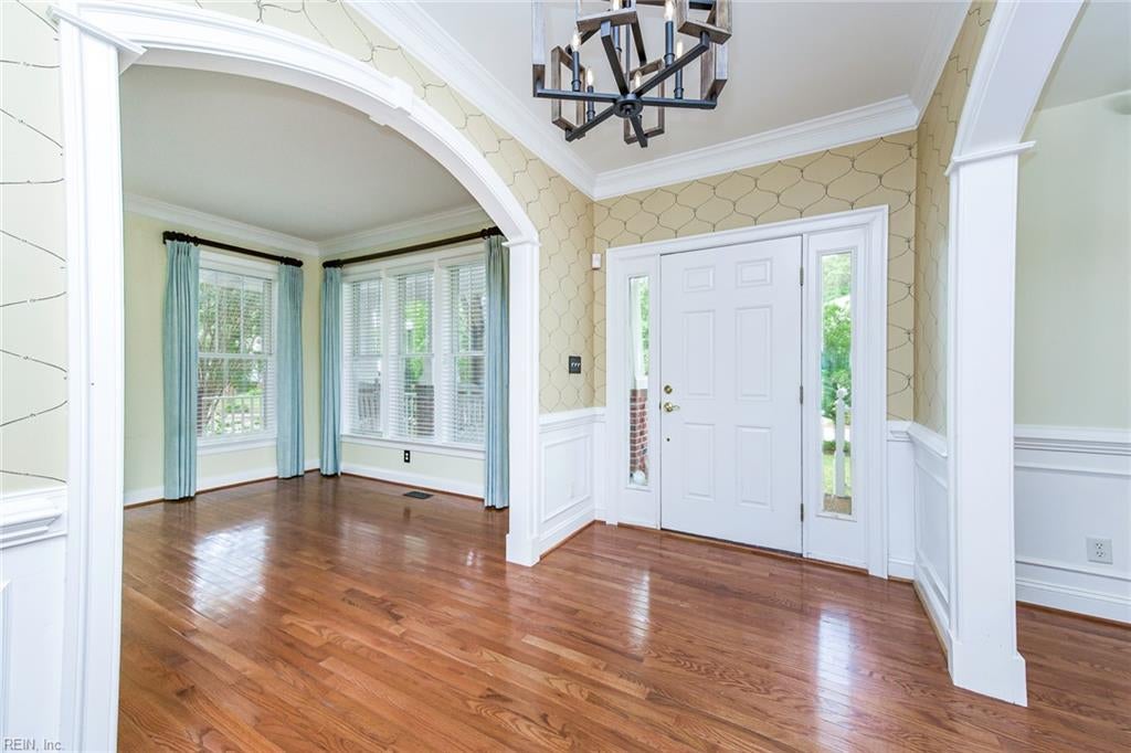 101 Lafayette Pointe