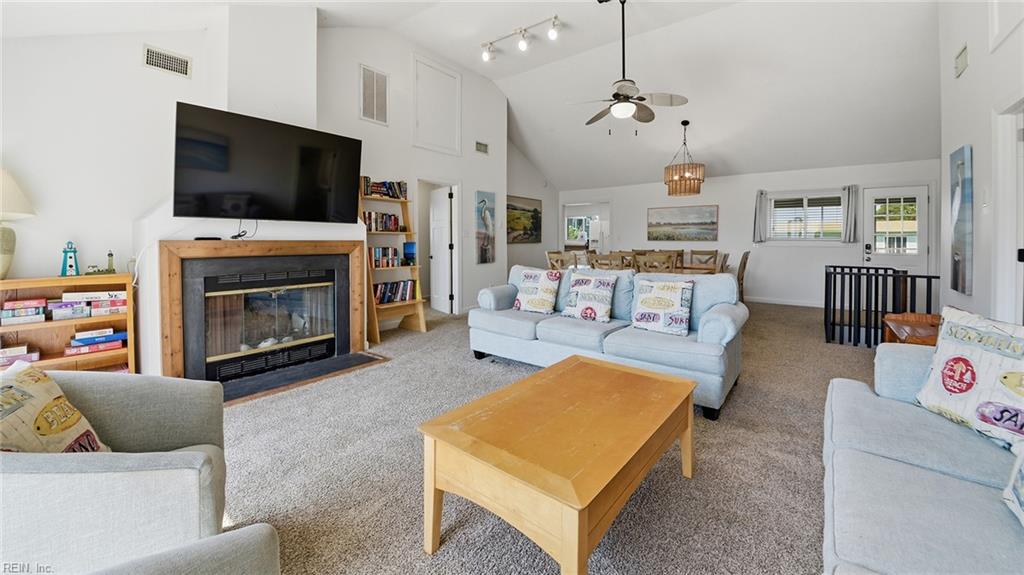 3537 Sandfiddler RD
