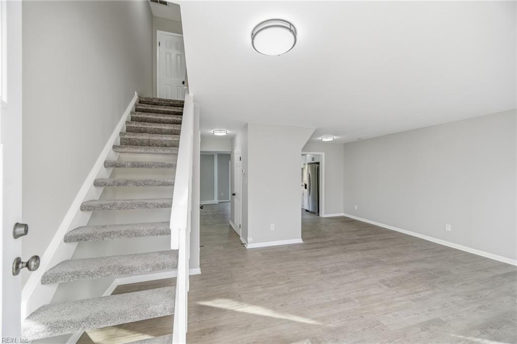 3622 Chimney Creek DR