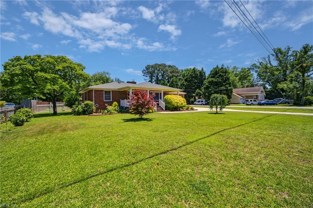 1220 Olive RD