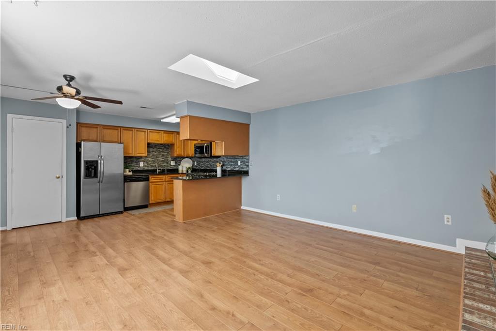 1066 Ocean Pebbles WAY