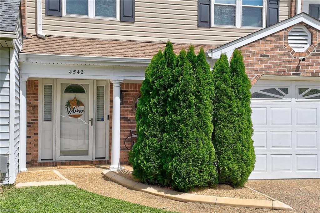 4542 Good Adams LN