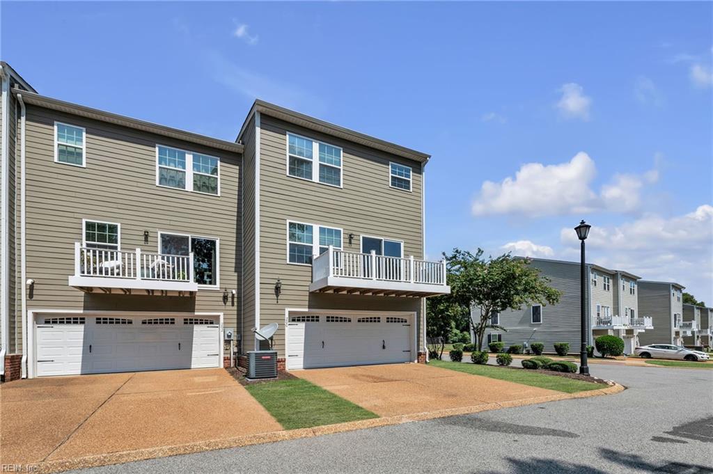 315 W Constance RD 200