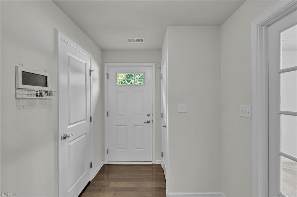 315 W Constance RD 200
