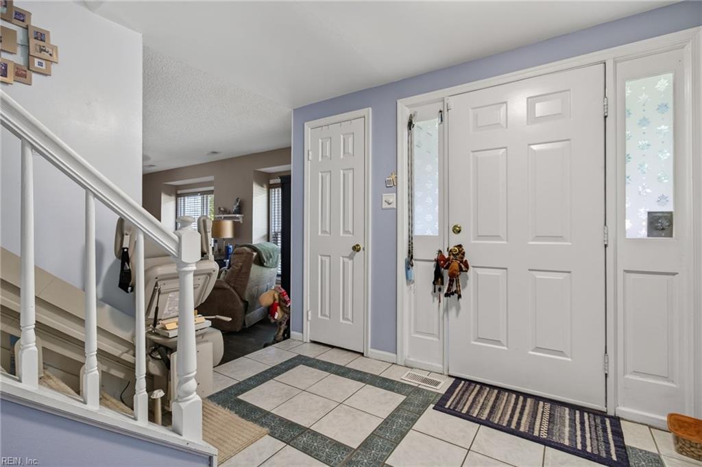 3817 Stoneshore RD