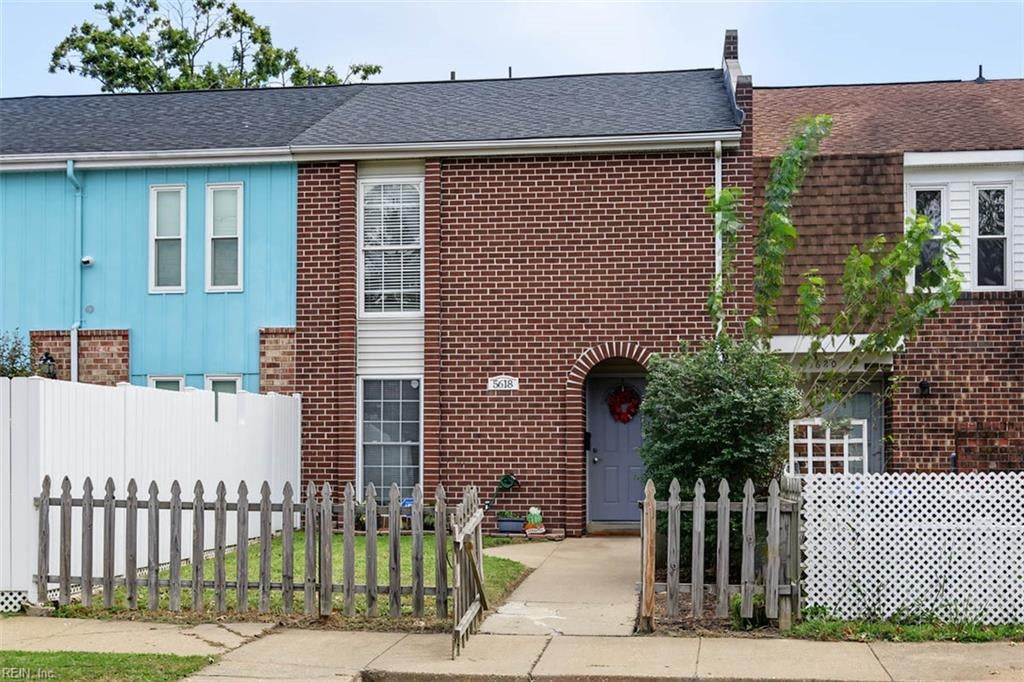 5618 Morningside CT