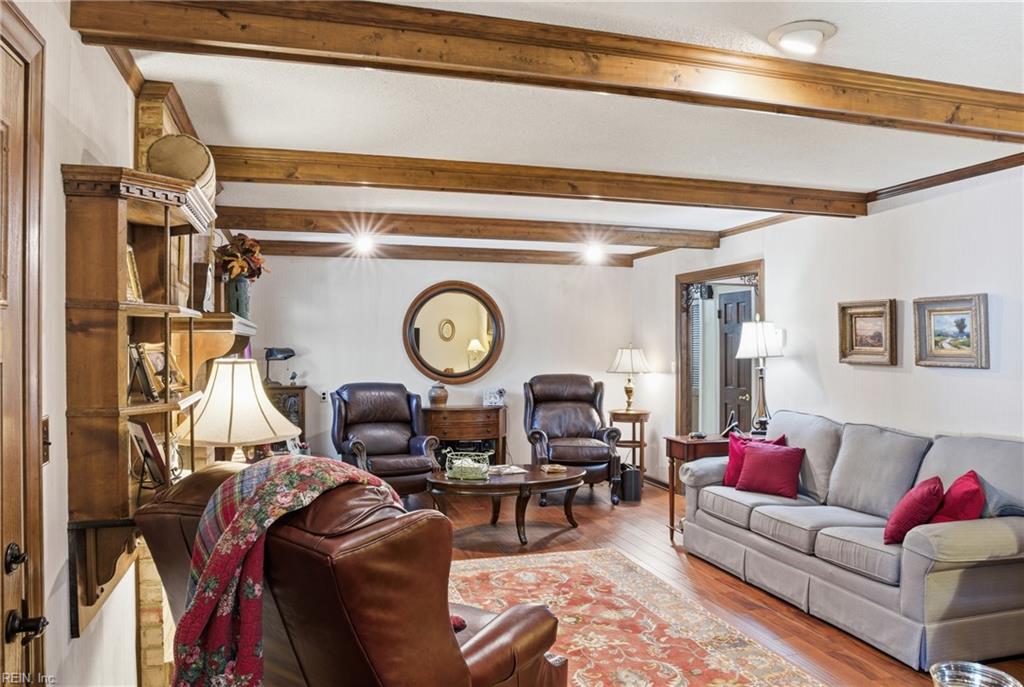 5188 Stratford Chase DR