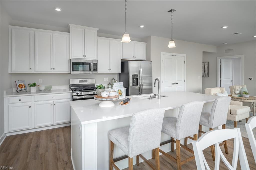 7102 Bridgeway DR 102