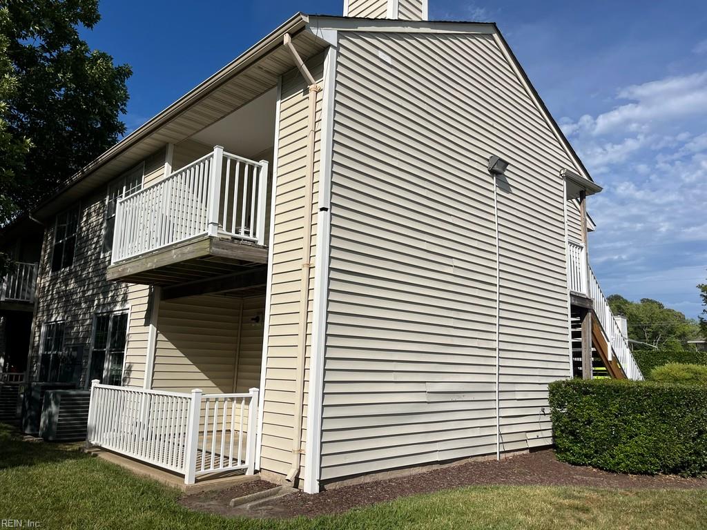 5612 Summit ARCH