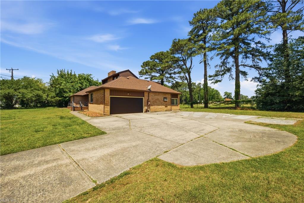 100 Snead Fairway