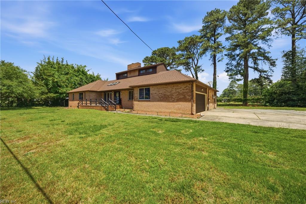 100 Snead Fairway