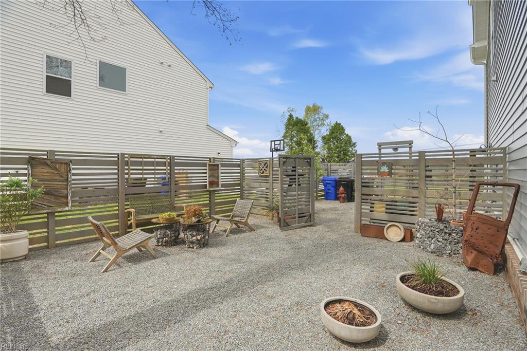 3229 Old Carolina RD