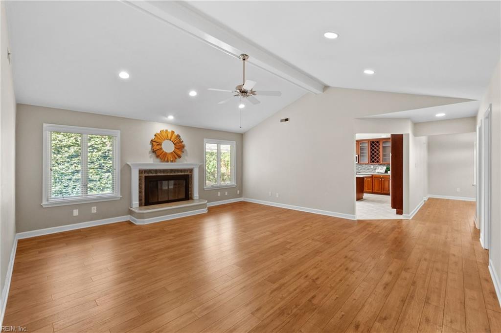1852 Timberwood LN