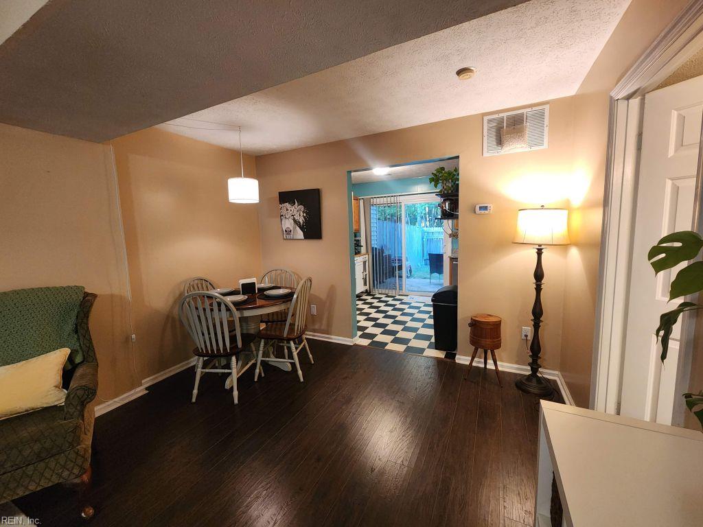 42 Otsego DR