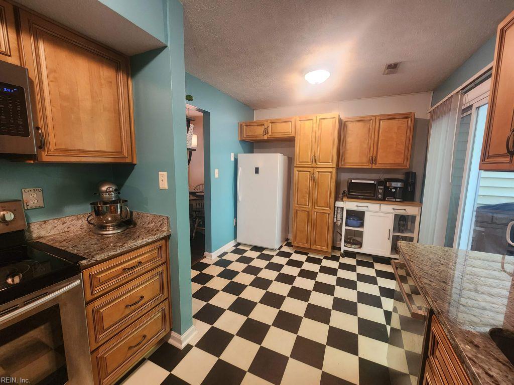 42 Otsego DR