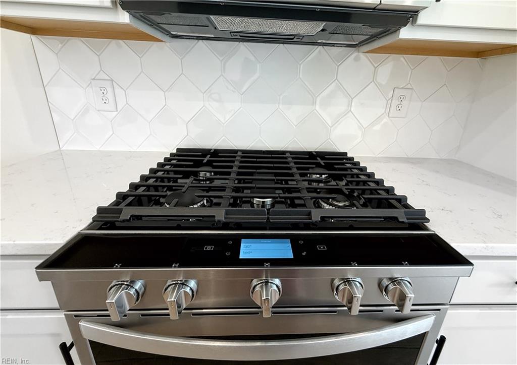 2018 Stanford (Lot #339) LN